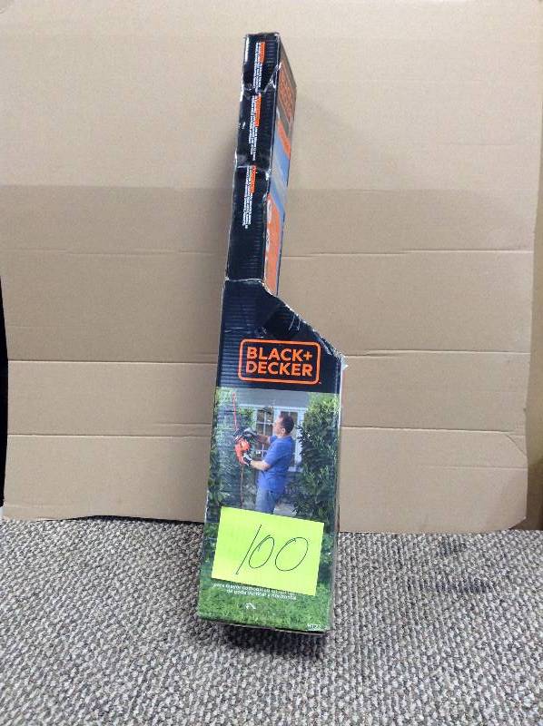 lot 100 image: never used BLACKDECKER 22 in. 4.0-Amp Corded Electric Hedge Trimmer