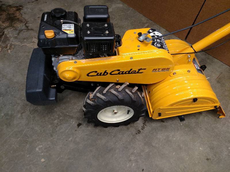 Cub Cadet Rt65 Rear Tine Roto Tille Mikes Machinery Moving Auction K Bid 4058