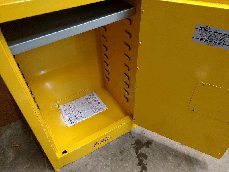 lot 25 image: Edsal Flammable Cabinet, New...