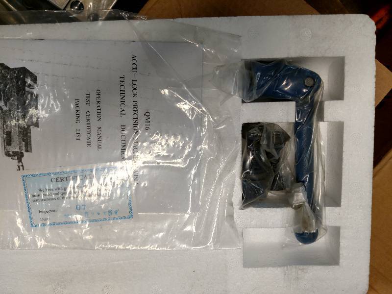 lot 74 image: 5 Machine Vise, New...