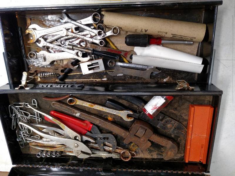 lot 98 image: Toolbox with Tools...