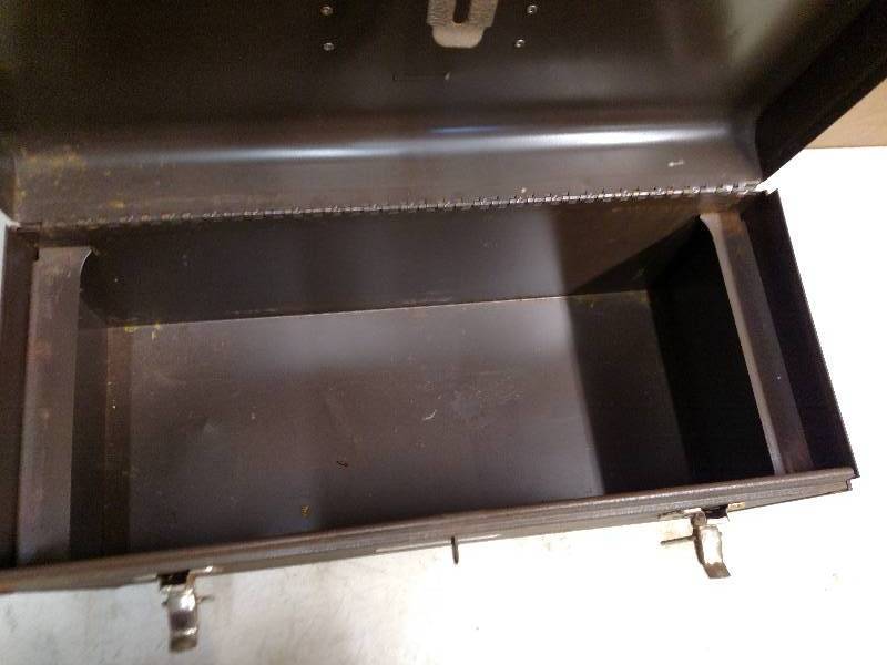 lot 167 image: Enco Toolbox...