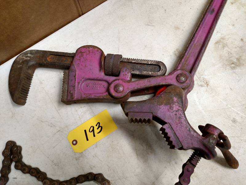 lot 193 image: Ridgid Super-Six 48 Pipe WrenchCh...