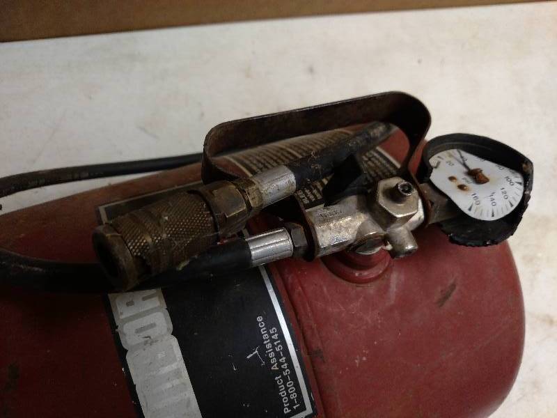 lot 222 image: Air Tank, Unknown Cond....