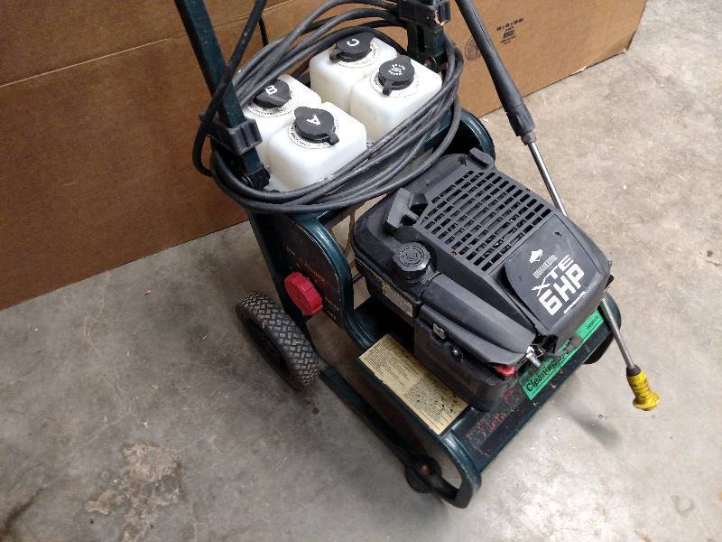 lot 232 image: Craftsman 2000 PSI Pressure Washer,...