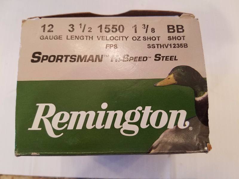 lot 22 image: Remington Sportsman Hi-Speed Steel 12 GA. 1 38 BB