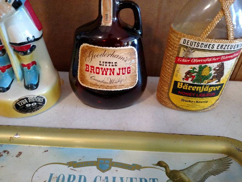 lot 73 image: Whiskey Tray & Bottles...
