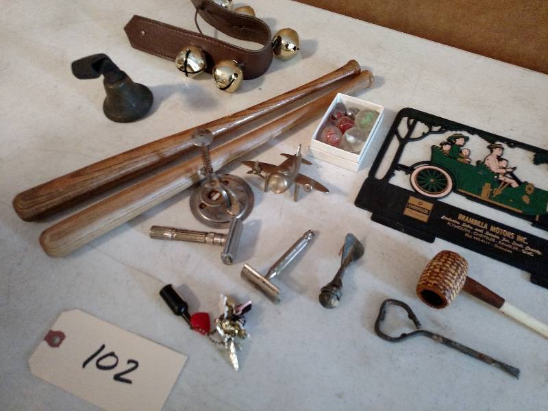 lot 102 image: Asstd Collectibles...