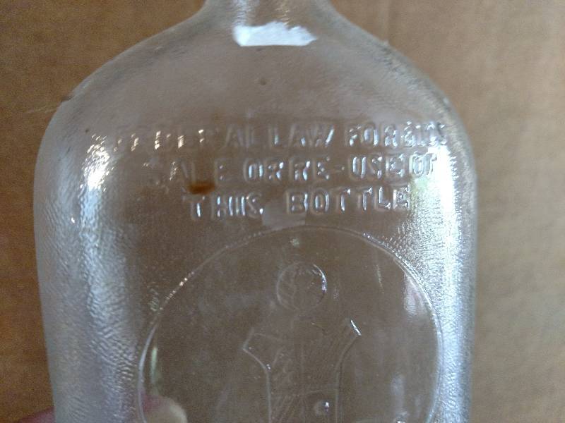 lot 106 image: Vintage Bottles...