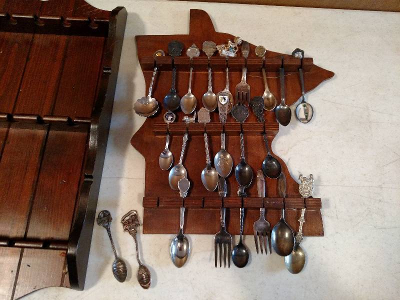 lot 146 image: Mini Spoon & Fork Collection & Disp...