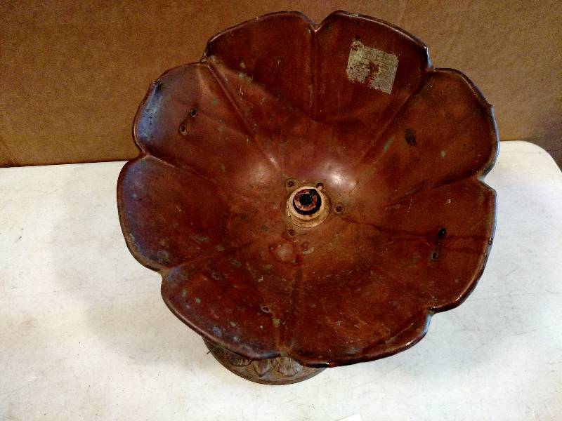 lot 160 image: Vintage Lamp, Cast Iron Base, Coppe...