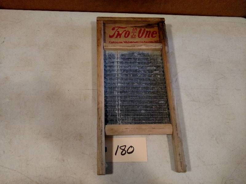 lot 180 image: Washboard, 10...