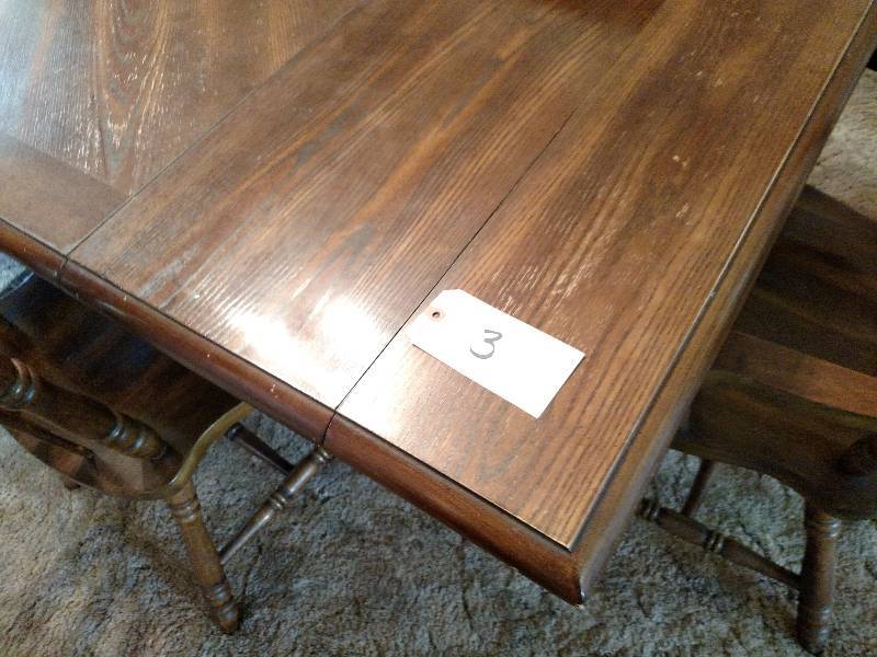 lot 3 image: Dinette Set, (2) Leafs, (6) Chairs,...