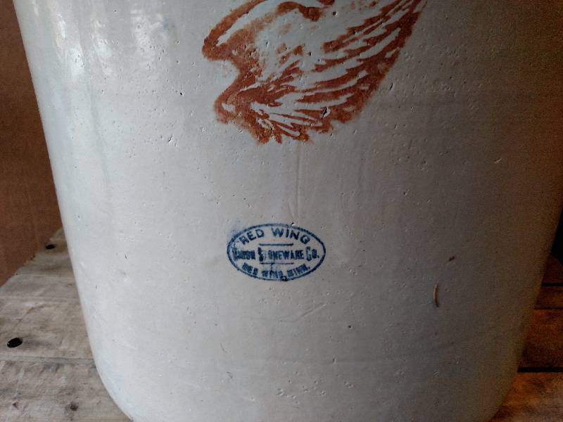 lot 10 image: Red Wing 25 Gallon Crock...