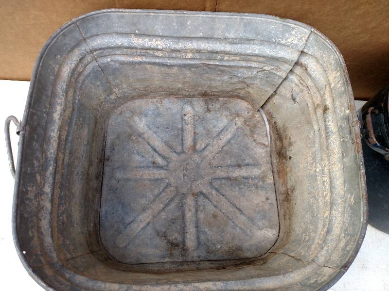 lot 222 image: (2) Pots...