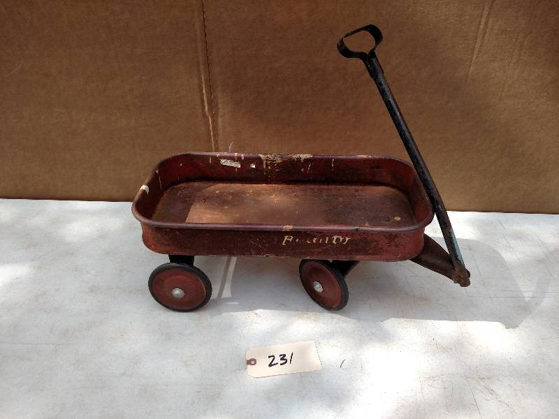 lot 231 image: American Flyer Wagon, 20...