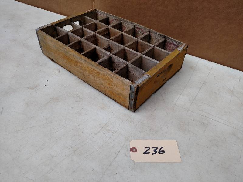 lot 236 image: Coke Crate...