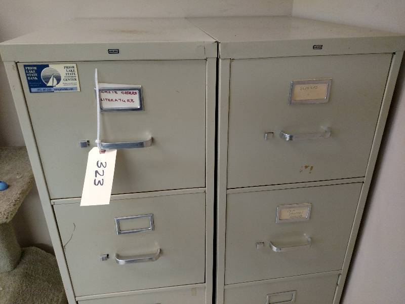lot 323 image: (2) Hon 4 Drawer File Cabinets...