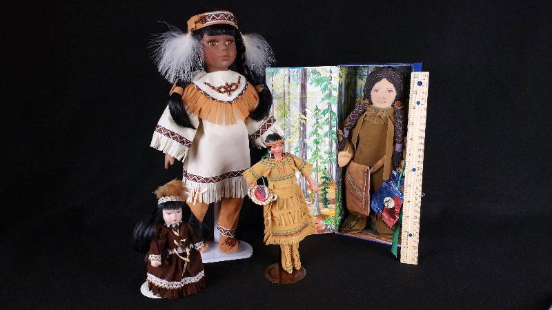 (4) Native American Indian Dolls