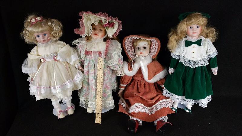 (4) Victorian Styled Dolls