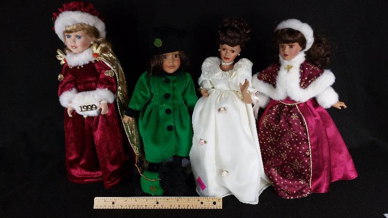 (4) Dolls, Two Elegant Ladies