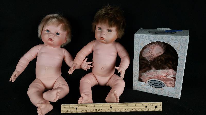 (2) Berjusa Realistic Baby Dolls