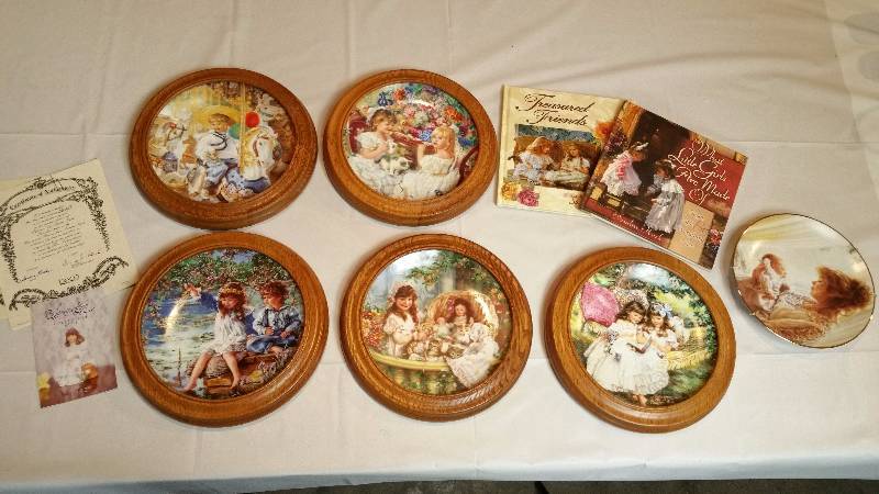 Sandra Kuck Collector Plates, Oak Frames, Books