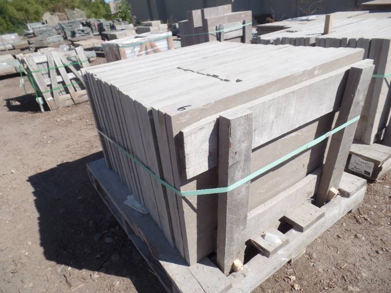 lot 6 image: Natural Cleft Sandstone Paving - Sawn Edge