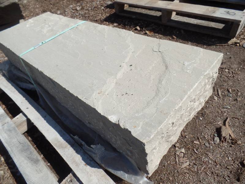 lot 31 image: Natural Cleft Sandstone Steps 