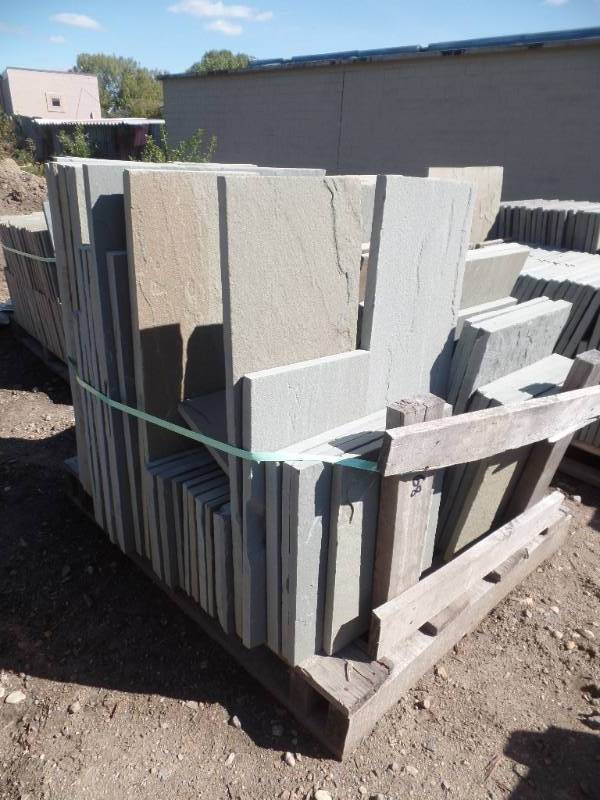 lot 68 image: BLUESTONE Patterned Paving