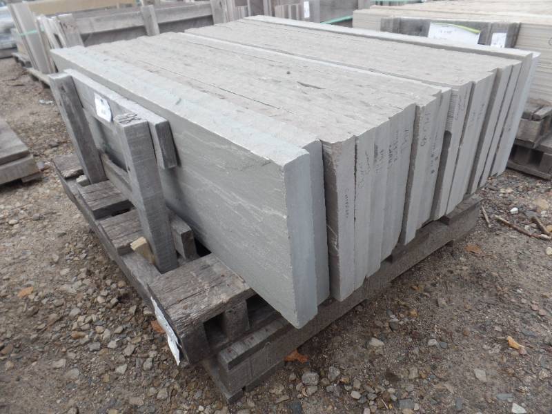 lot 98 image: Grey Natural Cleft Sandstone Treads