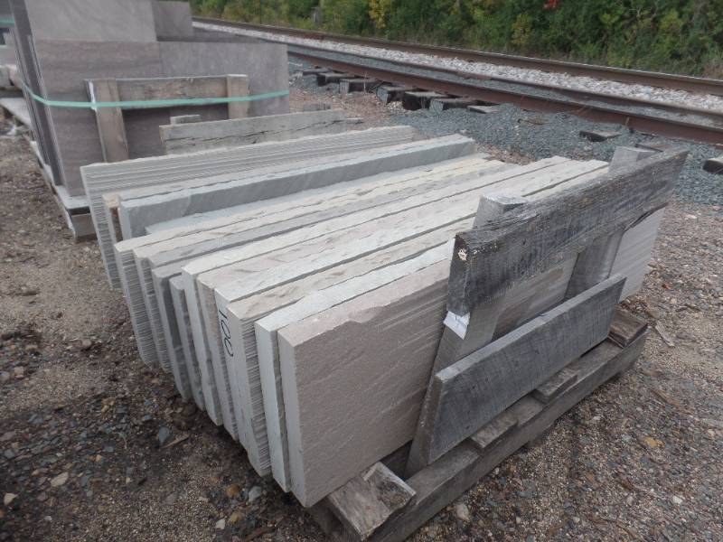 lot 100 image: Natural Cleft Sandstone Treads