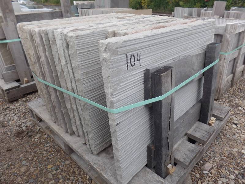 lot 104 image: Natural Cleft Sandstone Tumbled Edge