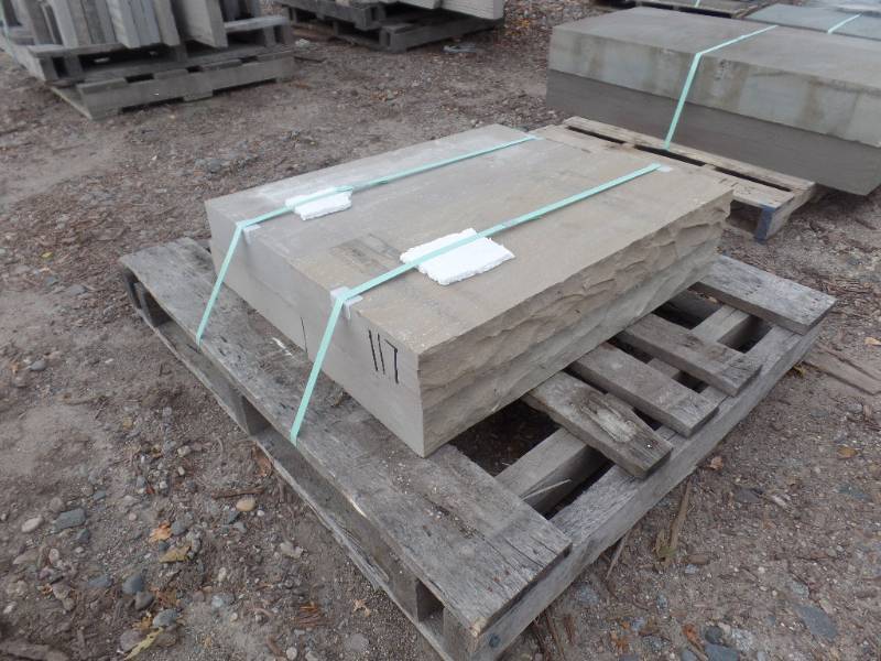 lot 117 image: Natural Cleft Sandstone Pieces    