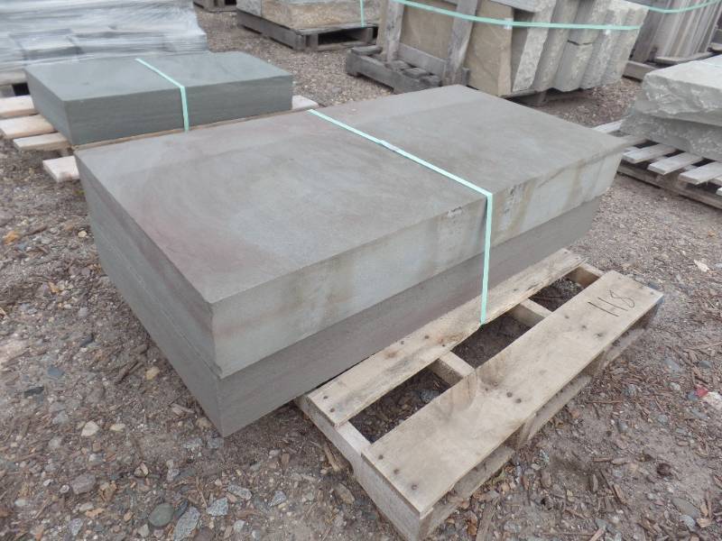 lot 118 image: Full Color Thermal BLUESTONE Steps