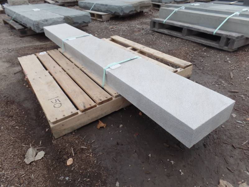 lot 150 image: Indiana Limestone Sandblasted Piece