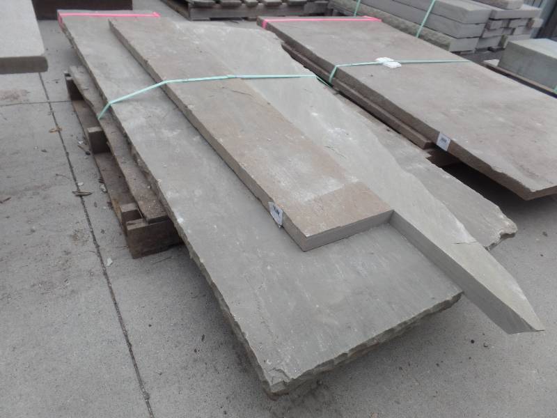 lot 157 image: Sandstone Natural Cleft Assorted Pieces