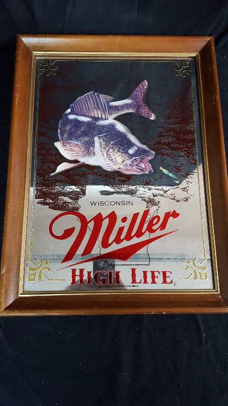 lot 20 image: Miller High Life First Edition Wisconsin Bar Mirror