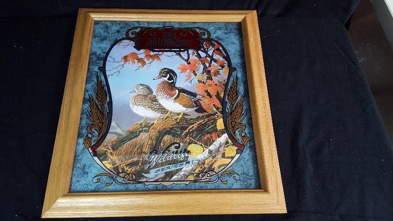 lot 37 image: Old Milwaukee Wildlife series 2 Bar Mirror