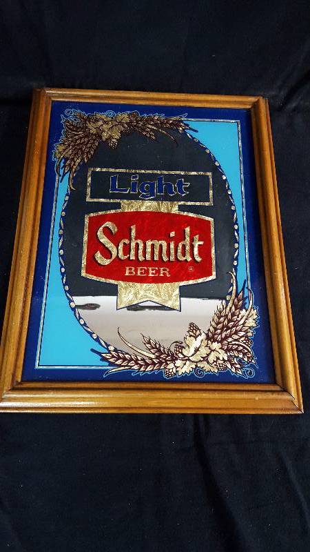 lot 46 image: Schmidt Light Bar Mirror
