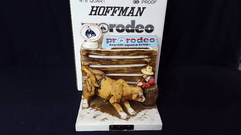 lot 76 image: Hoffman Pro Rodeo Decanter