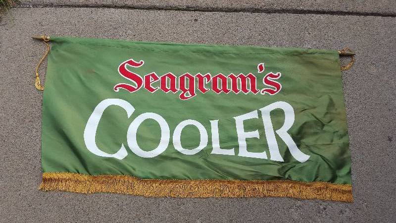 lot 84 image: Seagrams Cooler Banner
