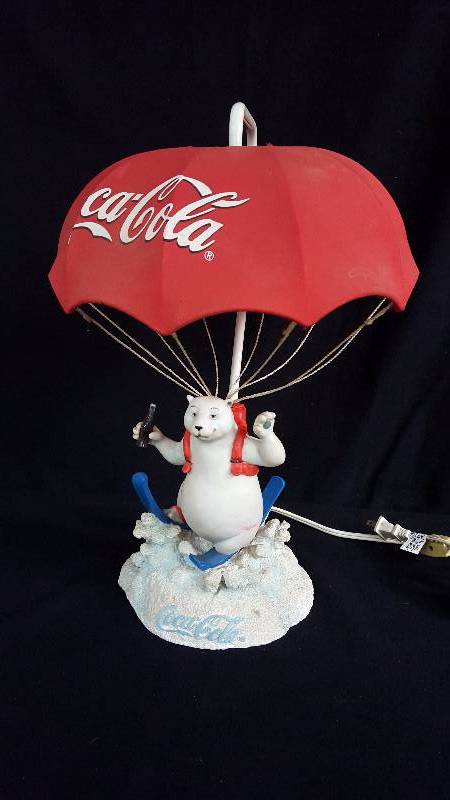 lot 112 image: Coca-Cola Table Lamp