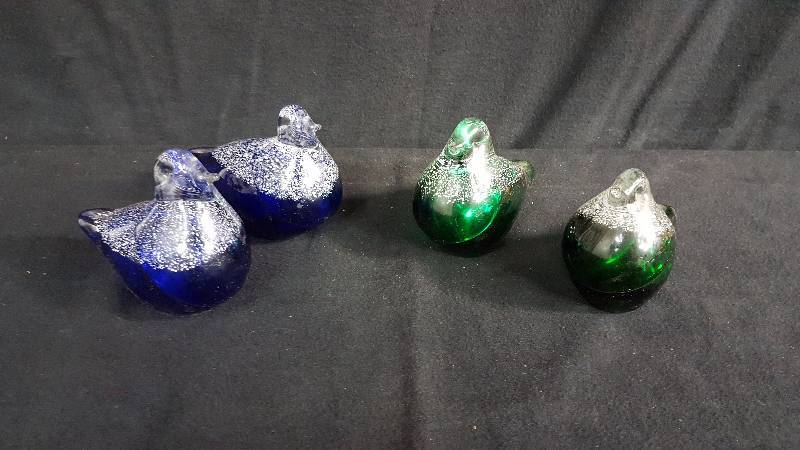 lot 127 image: Glass Birds
