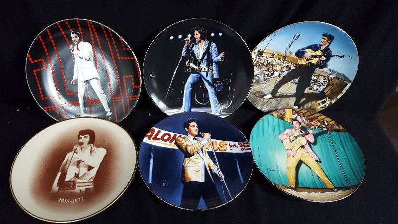 lot 151 image: Elvis Collector Plates