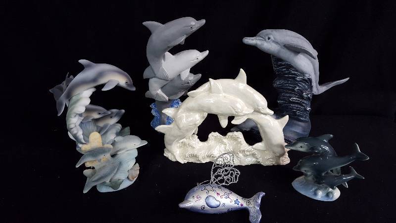lot 164 image: Dolphin Figures