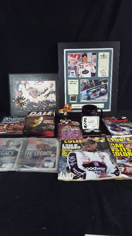 lot 206 image: Dale & Dale Jr Earnhardt Nascar Collectibles