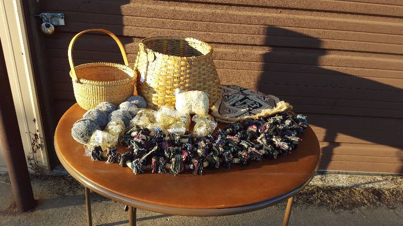 lot 224 image: Baskets & Dcor