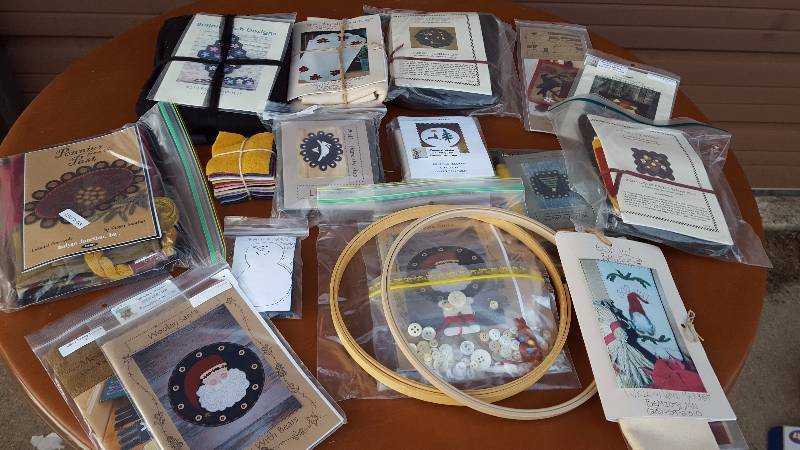 lot 237 image: Quilting & Sewing Fabric  Kits