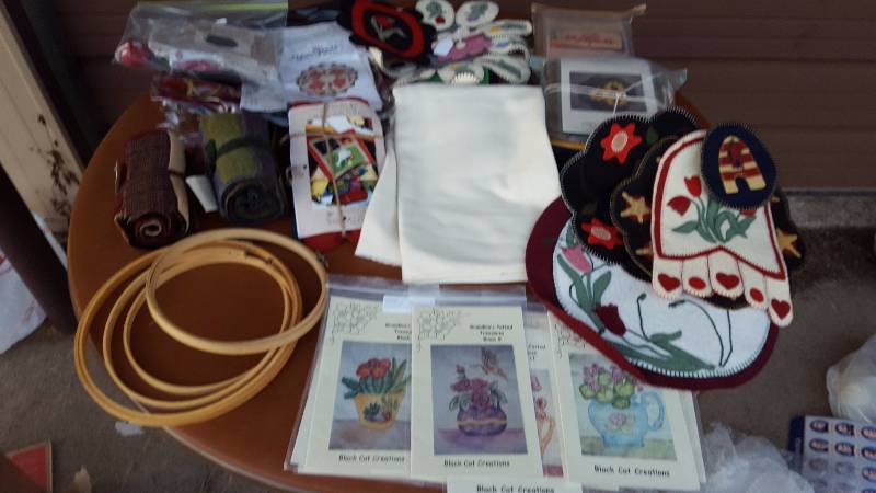 lot 238 image: Quilting & Sewing Fabric  Kits